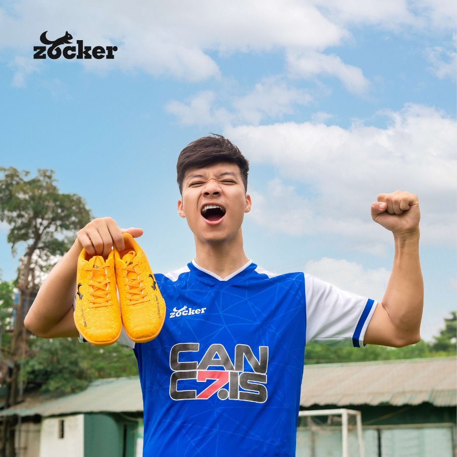 Vì sao nên ưu tiên màu sáng khi thi đấu vào ban ngày?