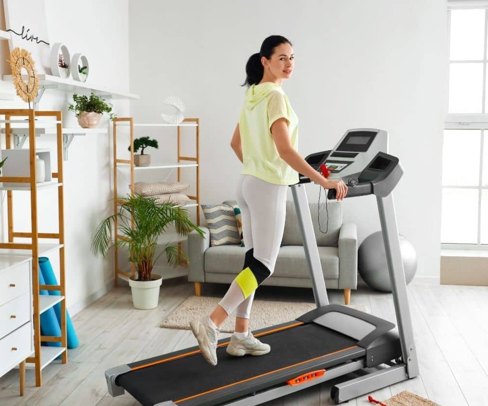 Có nên mua máy chạy bộ tại nhà không ?
